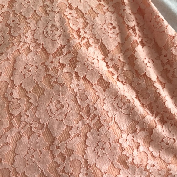 Light peach laced dress - Picture 2 of 3